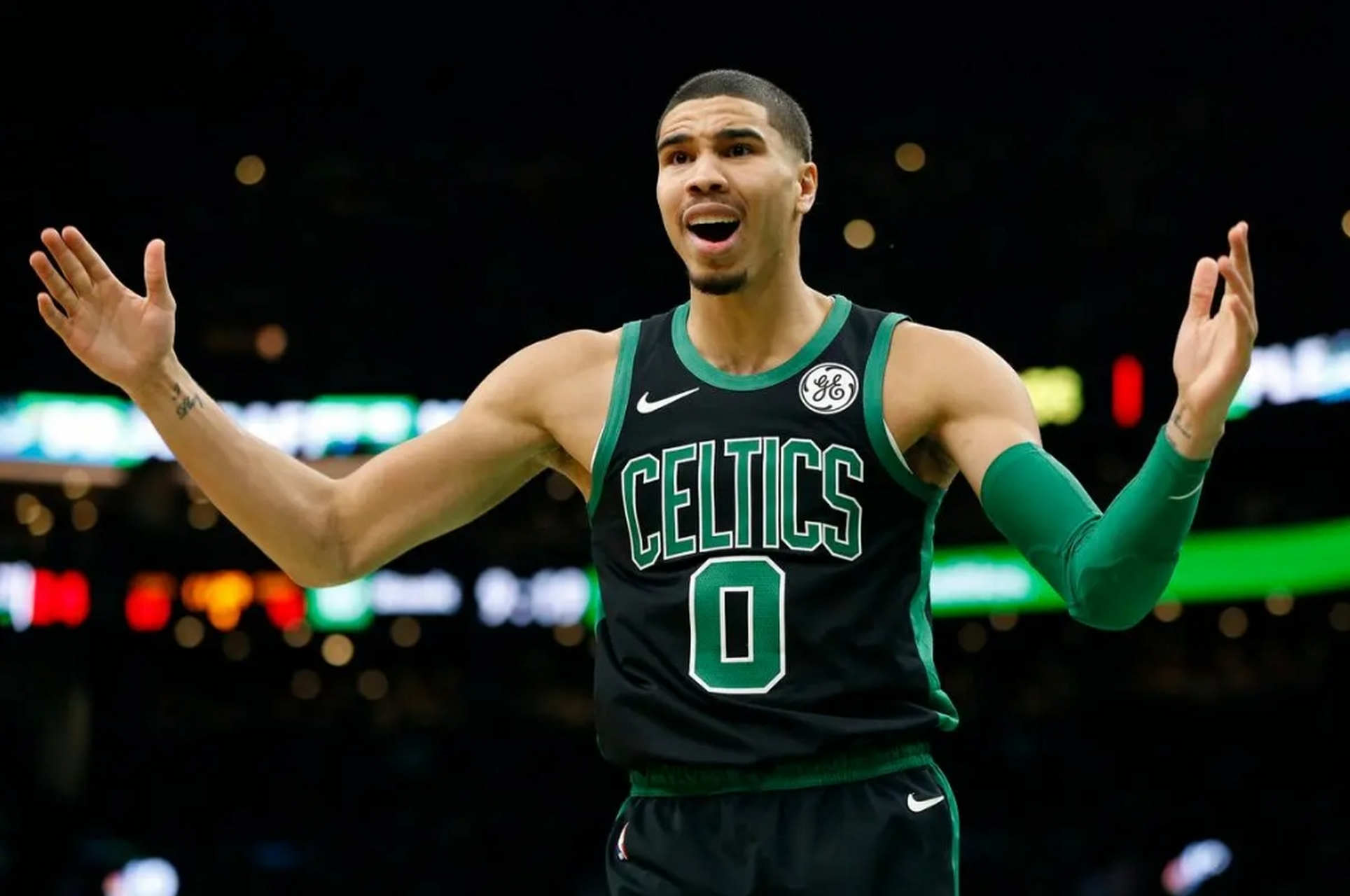 Yabo-赛前波士顿凯尔特人备战欧联，伤情更新细节曝光，话题不断，轮换策略成焦点-Yabo